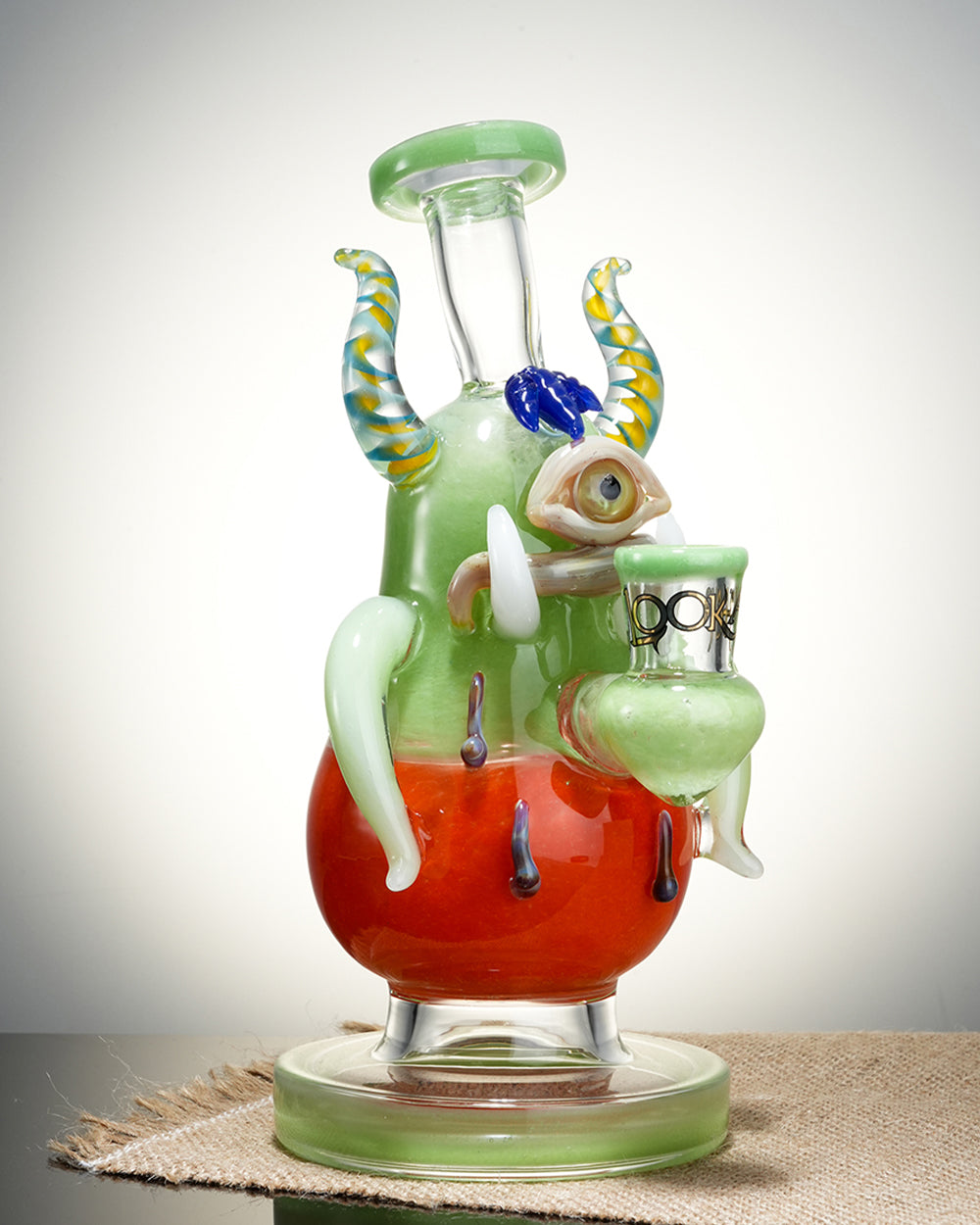 Lookah Bong 8" Cute Mini Monster Bong