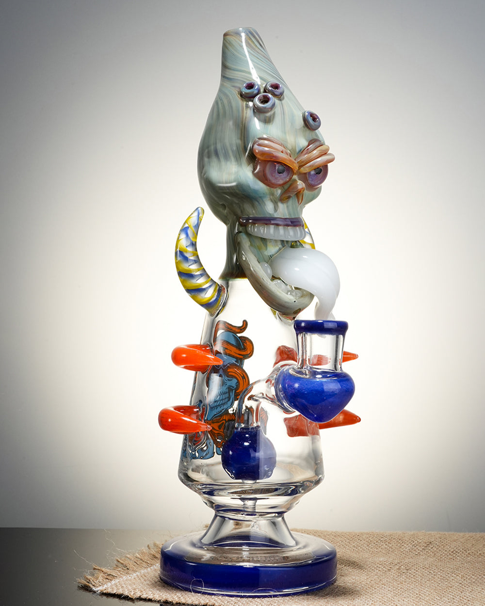 Lookah Rig 11" Cool Overlord Skull Glass Dab Rig